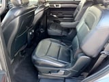 2020 Ford Explorer - Preview 13