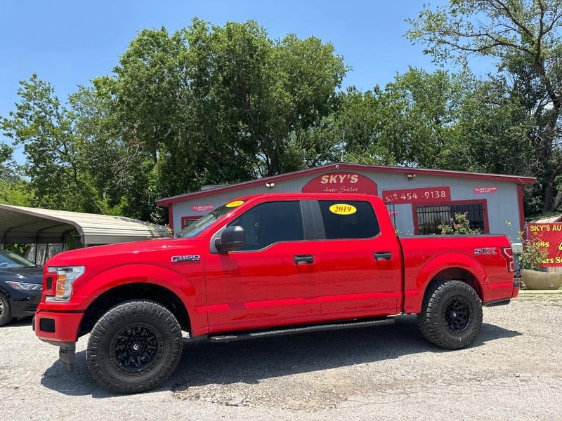 2019 Ford F-150 - Image 2