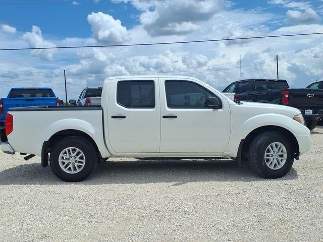 2020 Nissan Frontier - Image 3