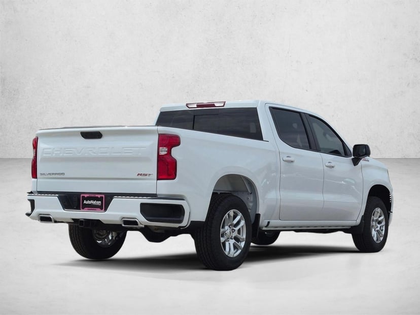 2026 Chevrolet Silverado - Image 2