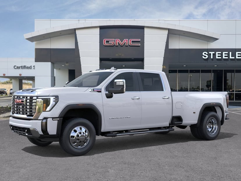 2026 GMC Sierra 3500 HD - Image 3