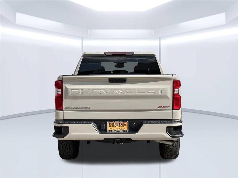 2026 Chevrolet Silverado 1500 - Image 2