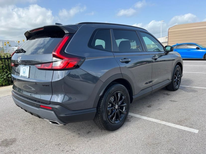 2026 Honda CR-V - Image 2