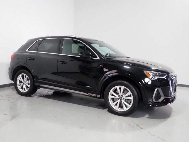 2023 Audi Q3 - Image 1