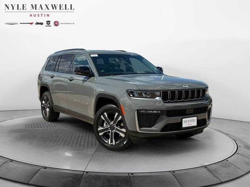 2027 Jeep Grand Cherokee L - Image 1