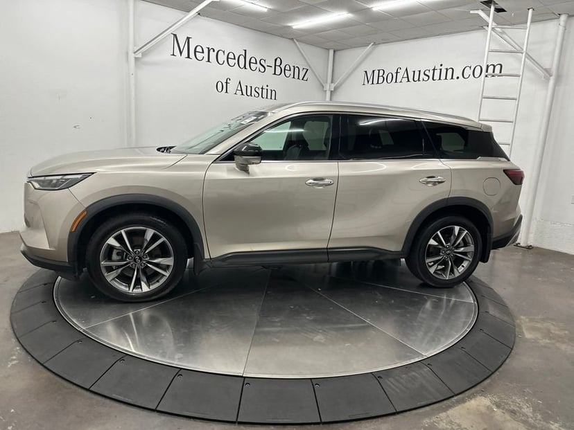 2023 INFINITI QX60 - Image 2