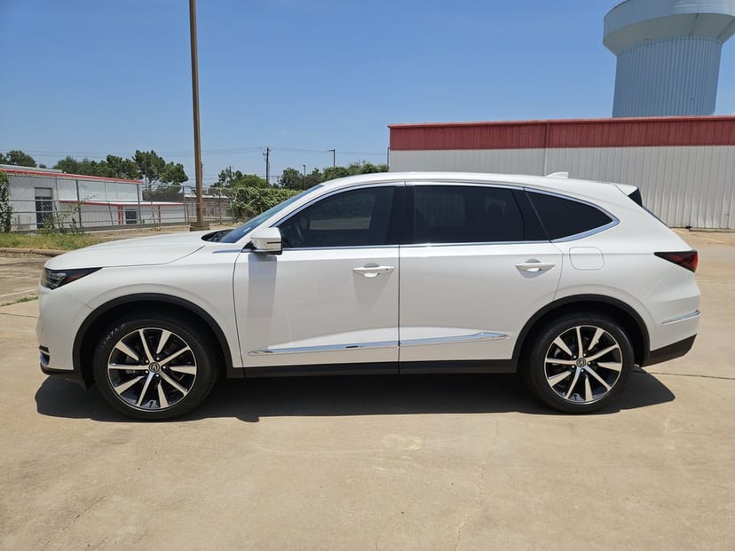 2026 Acura MDX - Image 2