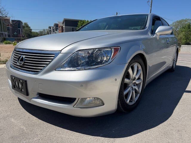 2007 Lexus LS - Image 1