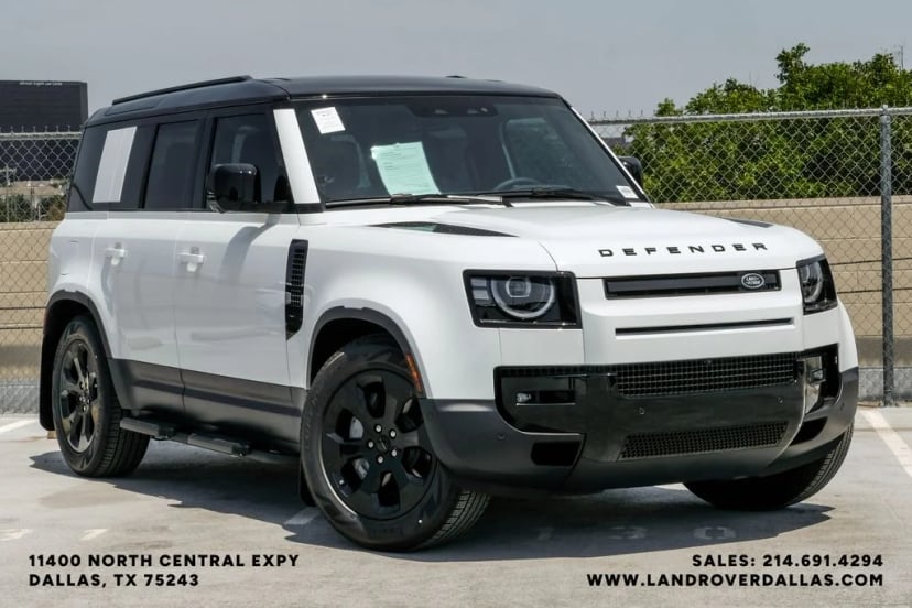 2026 Land Rover Defender - Image 2