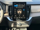2026 Volvo XC90 - Preview 12