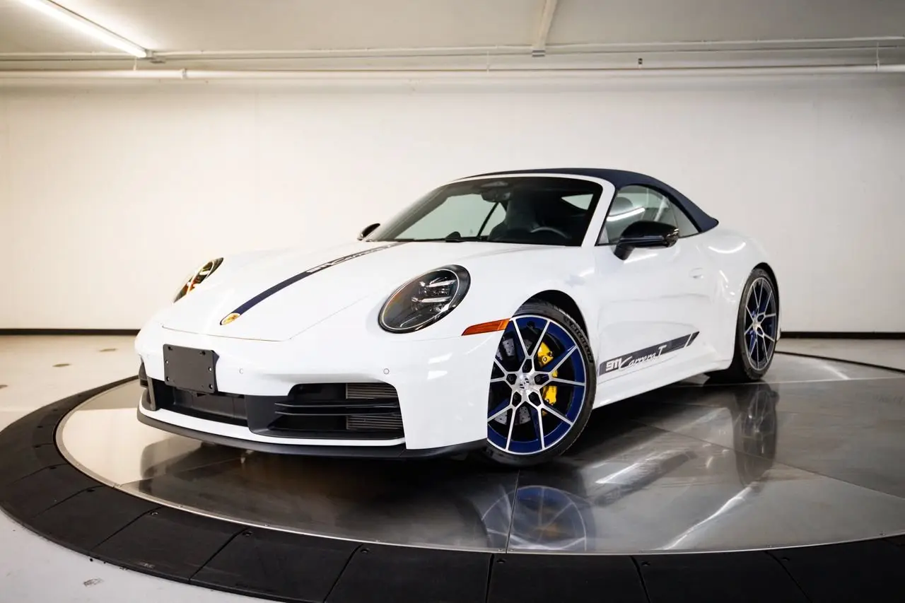 2026 Porsche 911 - Image 1