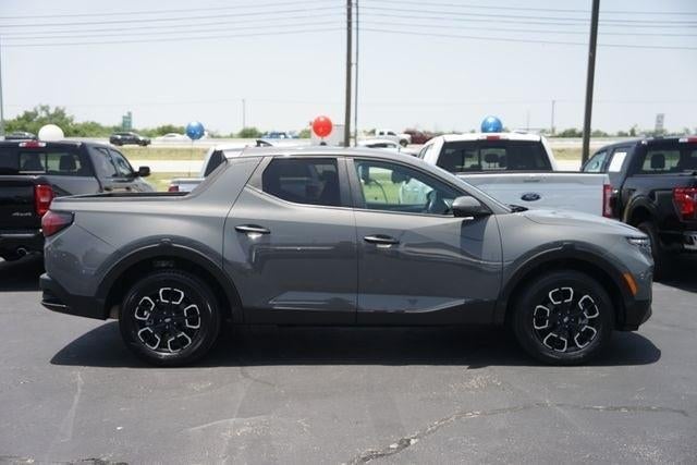 2022 Hyundai Santa Cruz - Image 2