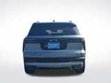 2027 Chevrolet Traverse - Preview 4