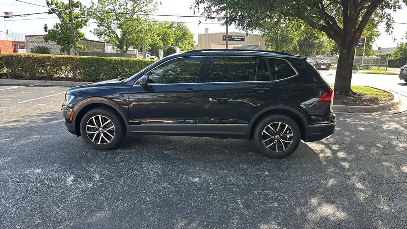2021 Volkswagen Tiguan - Image 1