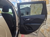 2014 Jeep Cherokee - Preview 10