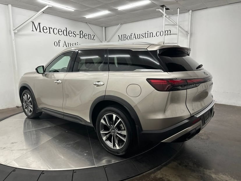 2023 INFINITI QX60 - Image 3