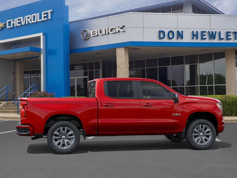 2026 Chevrolet Silverado - Image 3