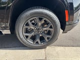 2026 Jeep Grand Wagoneer L - Preview 13