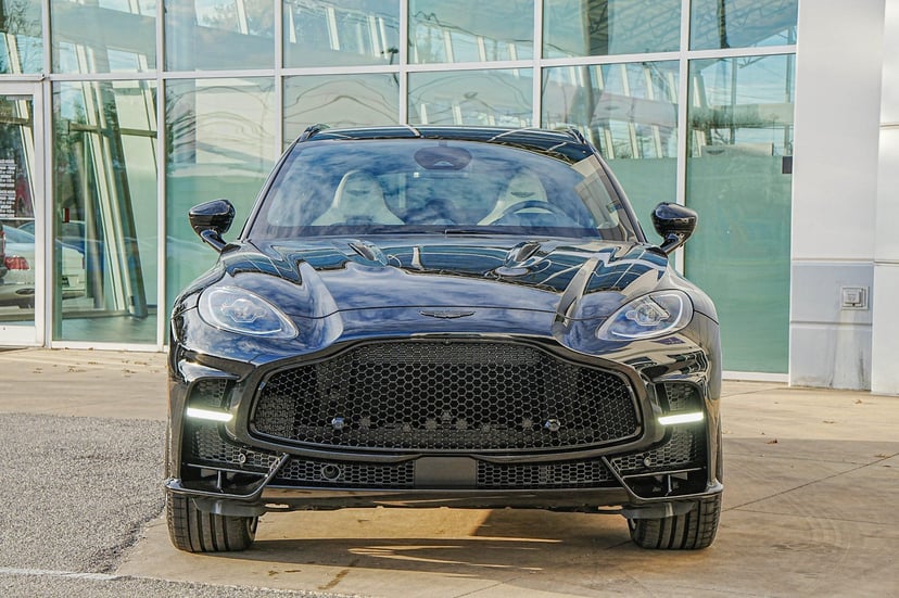 2026 Aston Martin DBX - Image 3