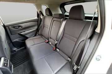 2026 Nissan Rogue - Image 2