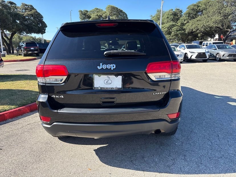 2014 Jeep Grand Cherokee - Image 3