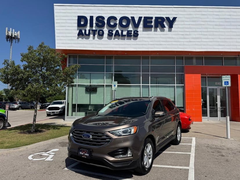 2019 Ford Edge - Image 1