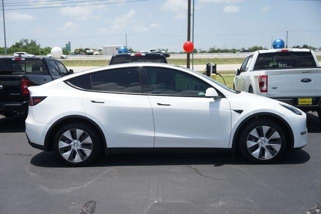 2022 Tesla Model Y - Image 3