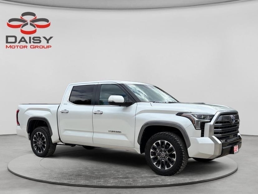 2024 Toyota Tundra - Image 1
