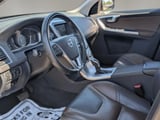2017 Volvo XC60 - Preview 12