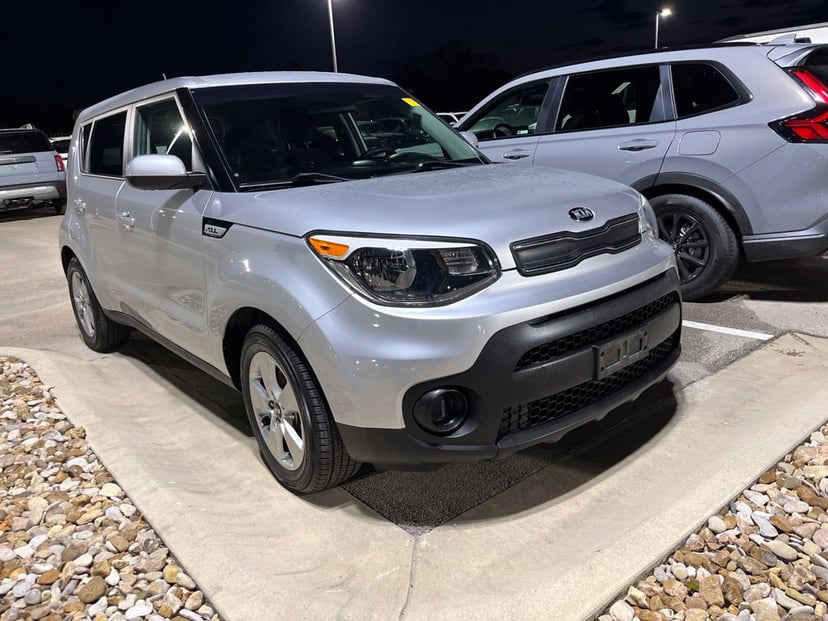 2017 Kia Soul - Image 1