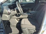 2027 Chevrolet Equinox - Preview 12