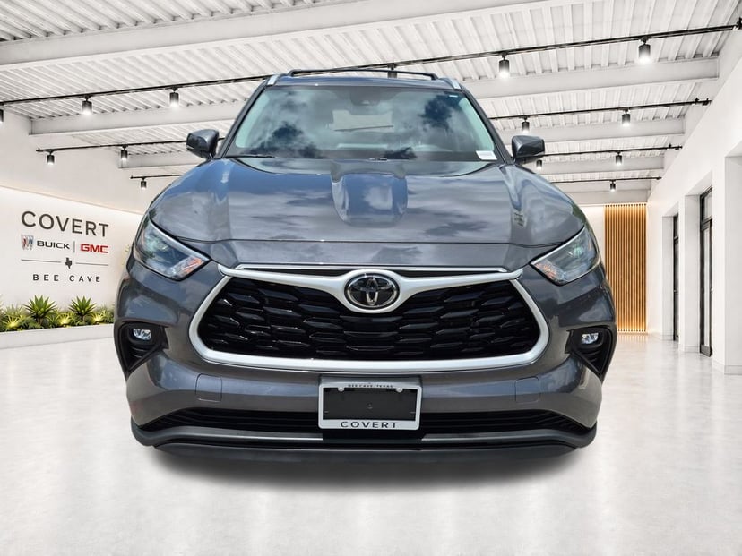 2023 Toyota Highlander - Image 3