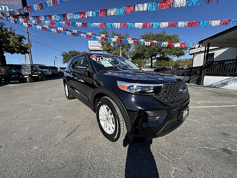 2021 Ford Explorer - Image 1