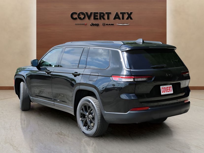 2026 Jeep Grand Cherokee L - Image 2