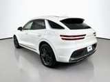 2027 Genesis GV70 - Preview 7