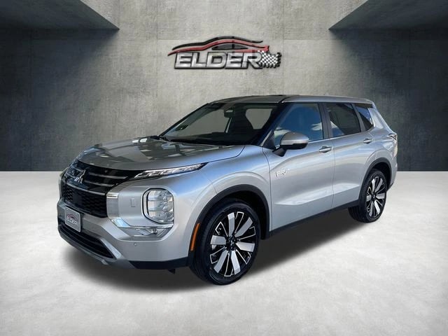 2026 Mitsubishi Outlander - Image 1