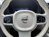 2023 Volvo XC60 - Preview 12