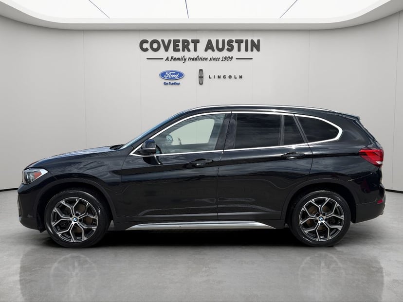 2021 BMW X1 - Image 2