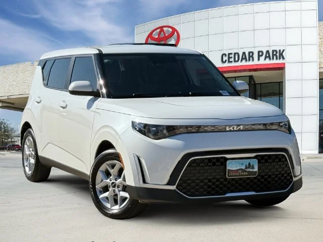 2025 Kia Soul - Image 1