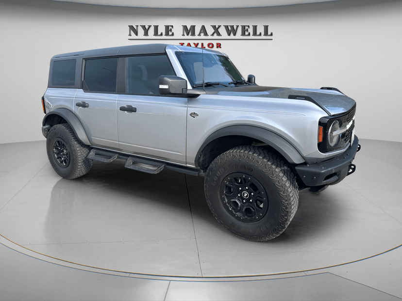 2024 Ford Bronco - Image 1
