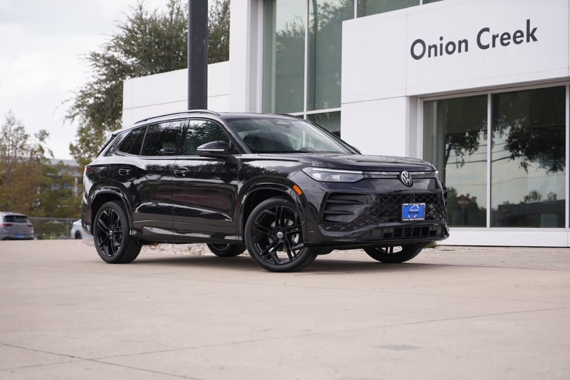 2026 Volkswagen Tiguan - Image 1