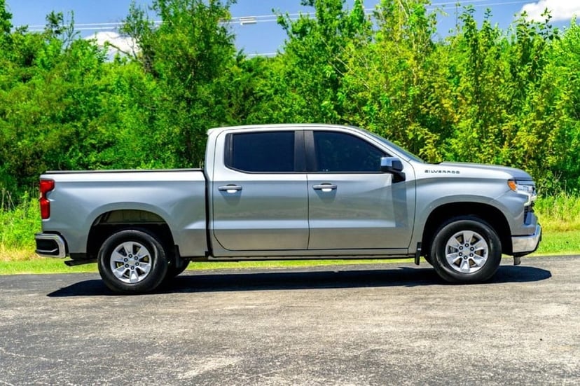 2024 Chevrolet Silverado - Image 3