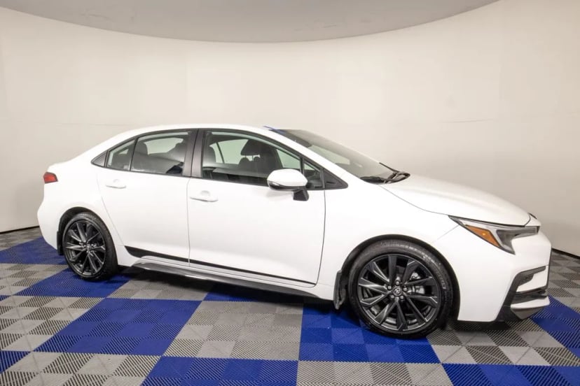 2024 Toyota Corolla - Image 2