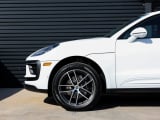 2026 Porsche Macan - Preview 11