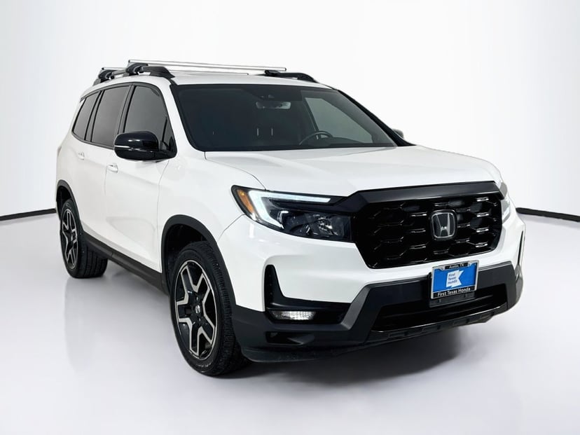 2023 Honda Passport - Image 1