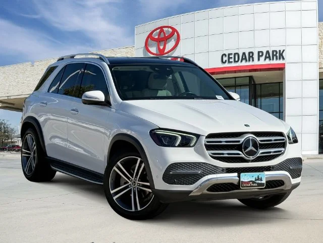 2022 Mercedes-Benz GLE - Image 1