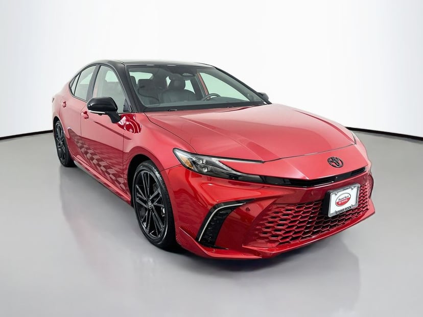 2026 Toyota Camry - Image 2