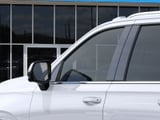 2027 Chevrolet Suburban - Preview 12