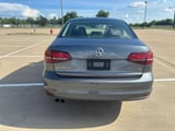 2017 Volkswagen Jetta - Preview 5