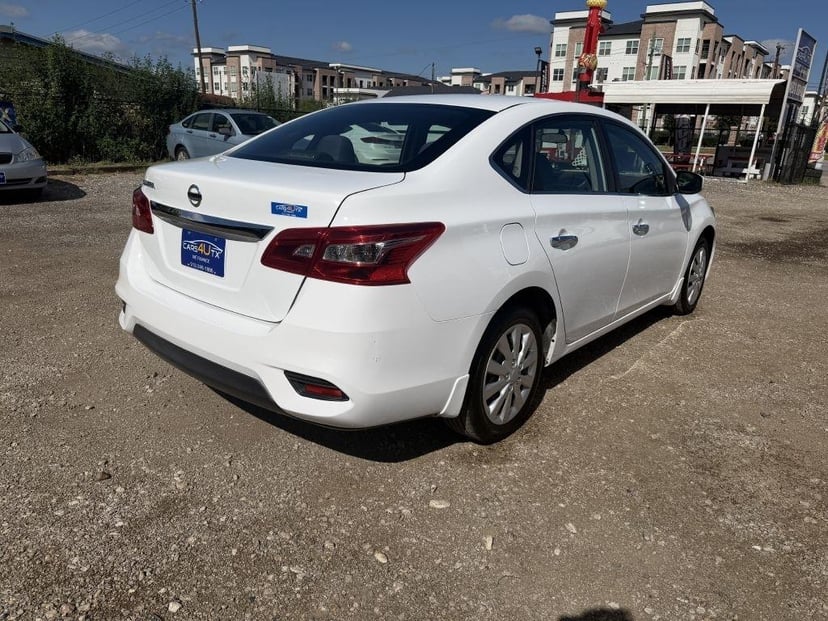 2019 Nissan Sentra - Image 1